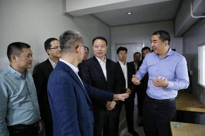 梅式苗帶隊(duì)赴上?？疾鞂?duì)接招商項(xiàng)目，聚焦食用農(nóng)產(chǎn)品研發(fā)新機(jī)遇